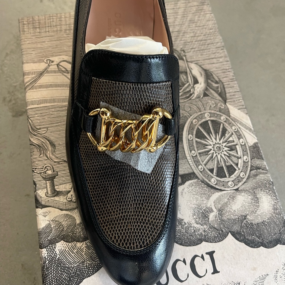 Gucci Ebal Horsebit Lizard-Embossed Leather Chain
Loafers Size 37